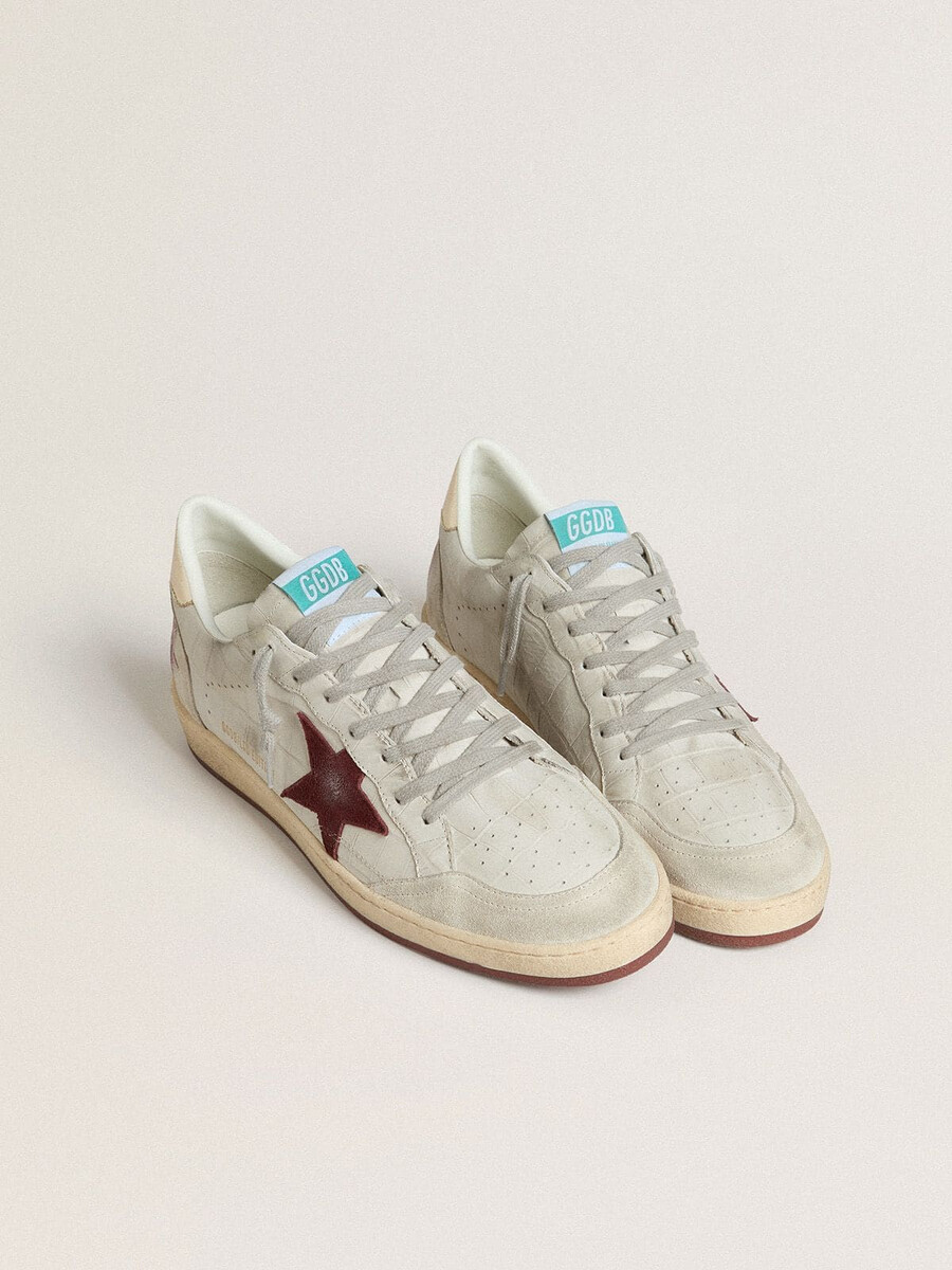 tênis ball star masculino em nobuck com estampa de crocodilo e estrela em camurça bordô