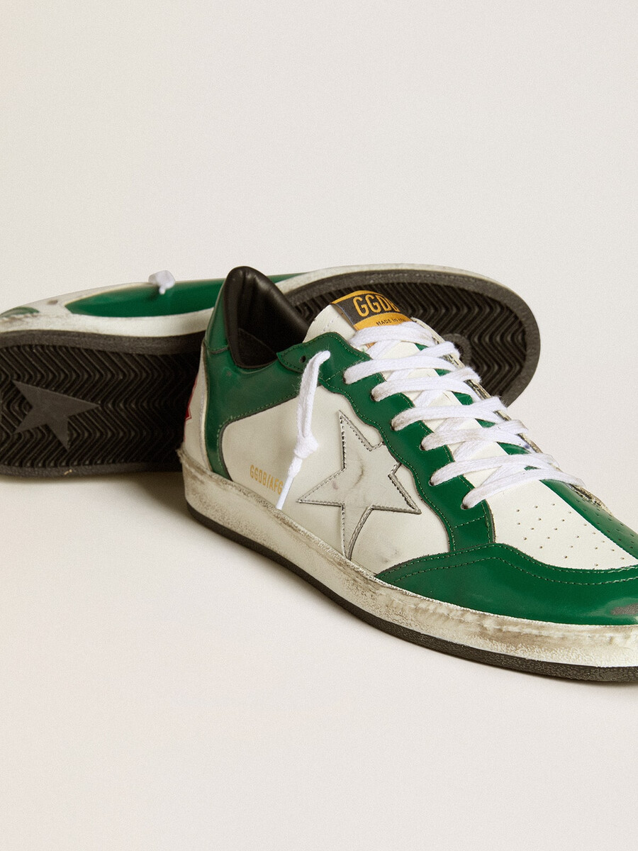 chuteira masculina ball star lab em couro verde e branco com estrela prateada