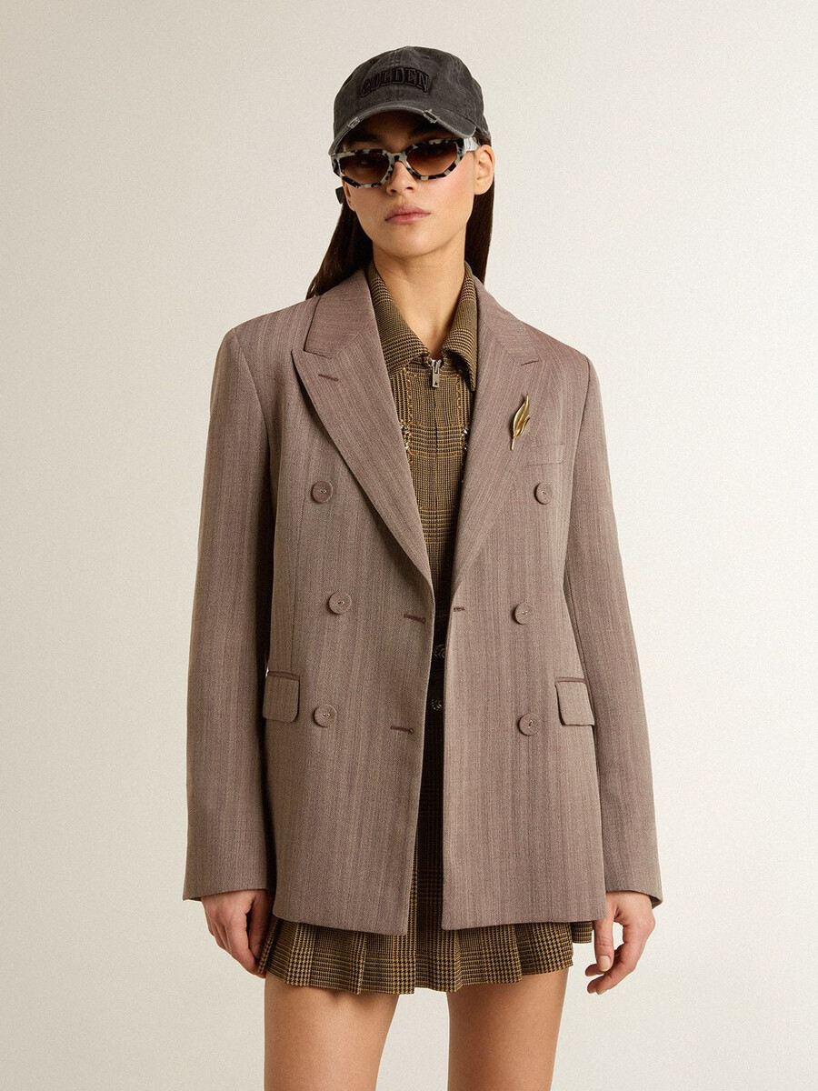 blazer feminino de abotoamento duplo em mistura de lã bege com padrão chevron