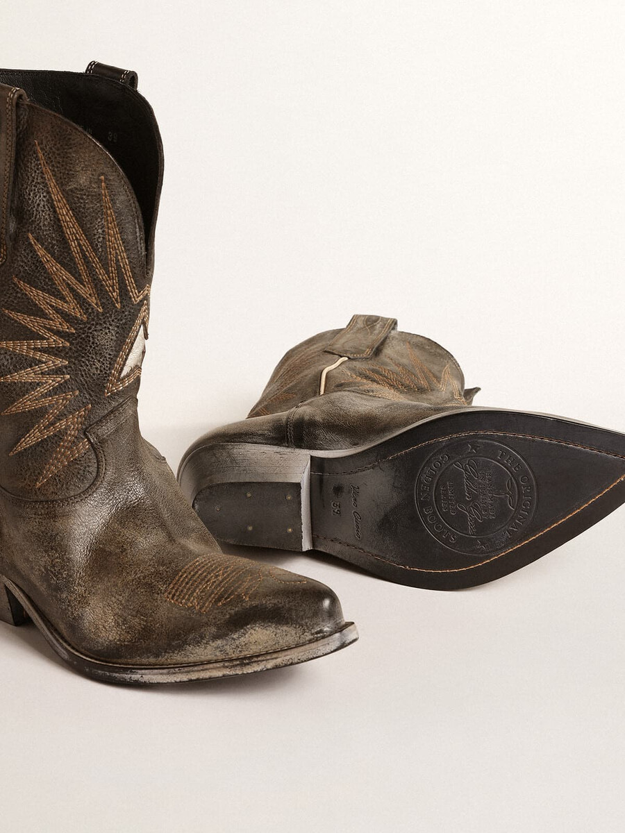 botas wish star masculinas de cano baixo em couro preto com estrela prateada