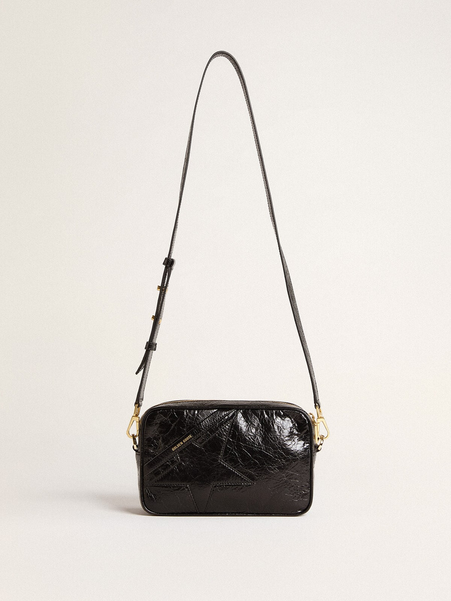 bolsa star em couro preto brilhante com estrela tom sobre tom
