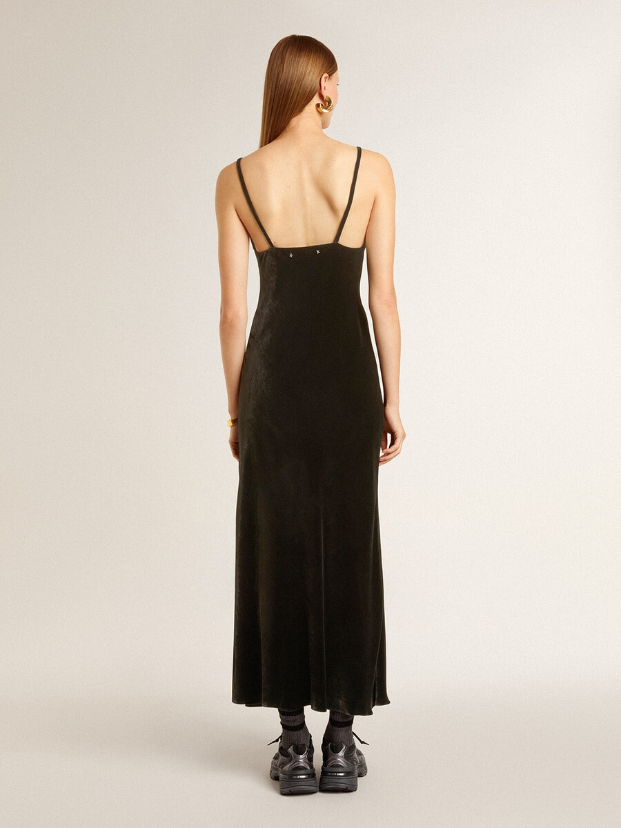 vestido preto feminino estilo slip com efeito veludo