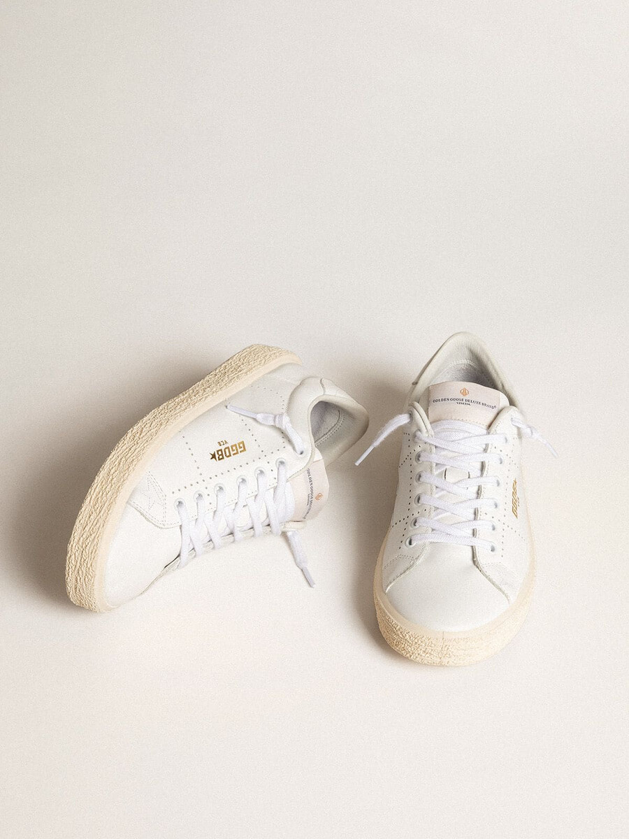 tênis feminino em couro branco