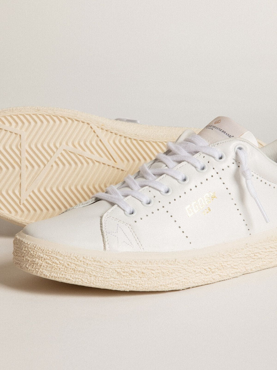 tênis feminino em couro branco