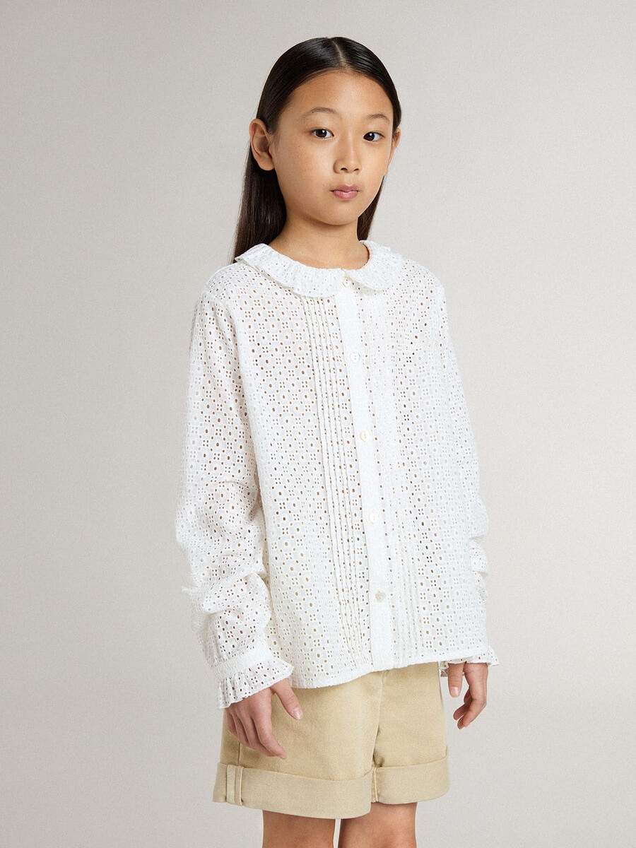 camisa branca de algodão bordado inglês para menina