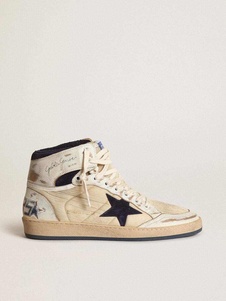 relógio masculino sky-star em nylon e couro cor creme com estrela em camurça azul.