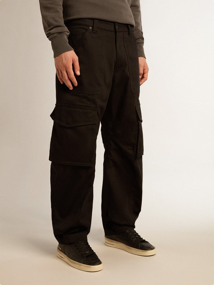 calça cargo preta