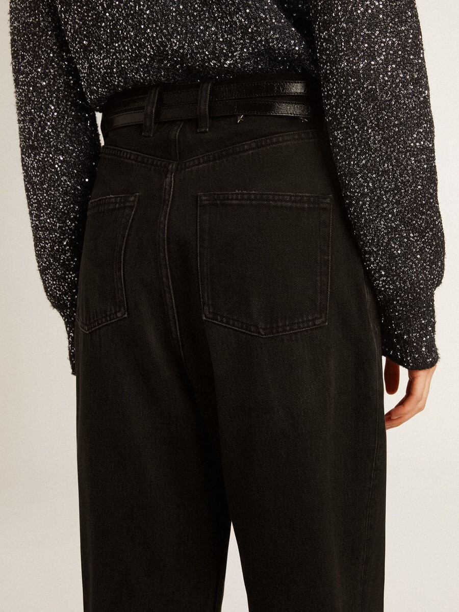 calça jeans preta feminina