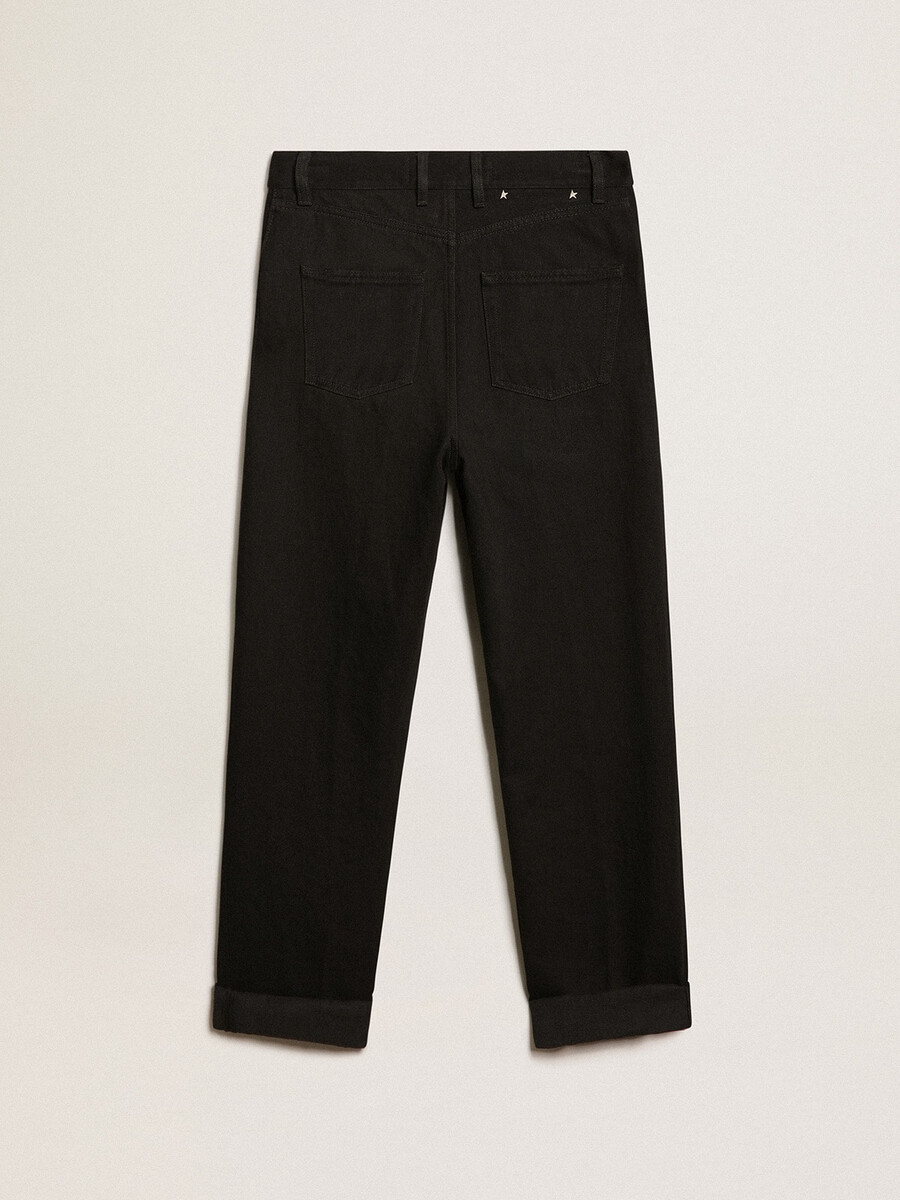 calça jeans preta feminina