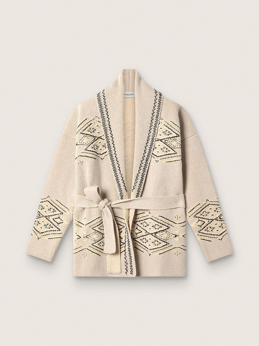cardigã feminino com cinto em mistura de lã bege com bordado contrastante.