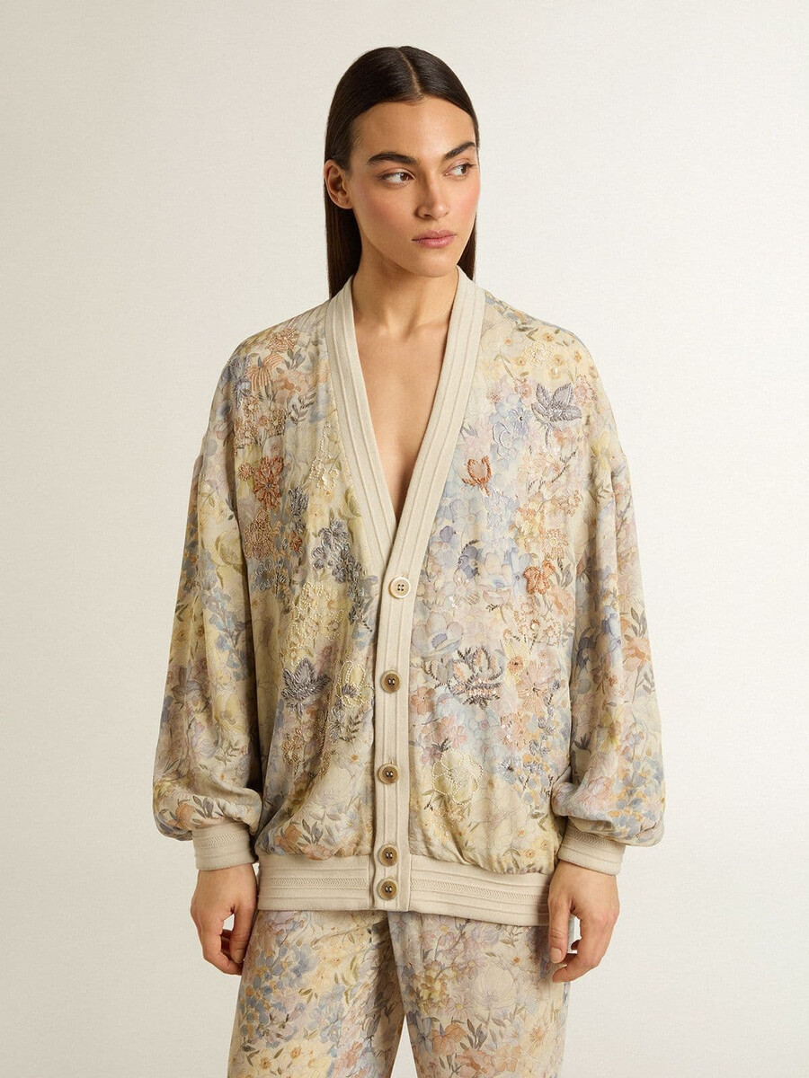 cardigã feminino com estampa floral e bordado.