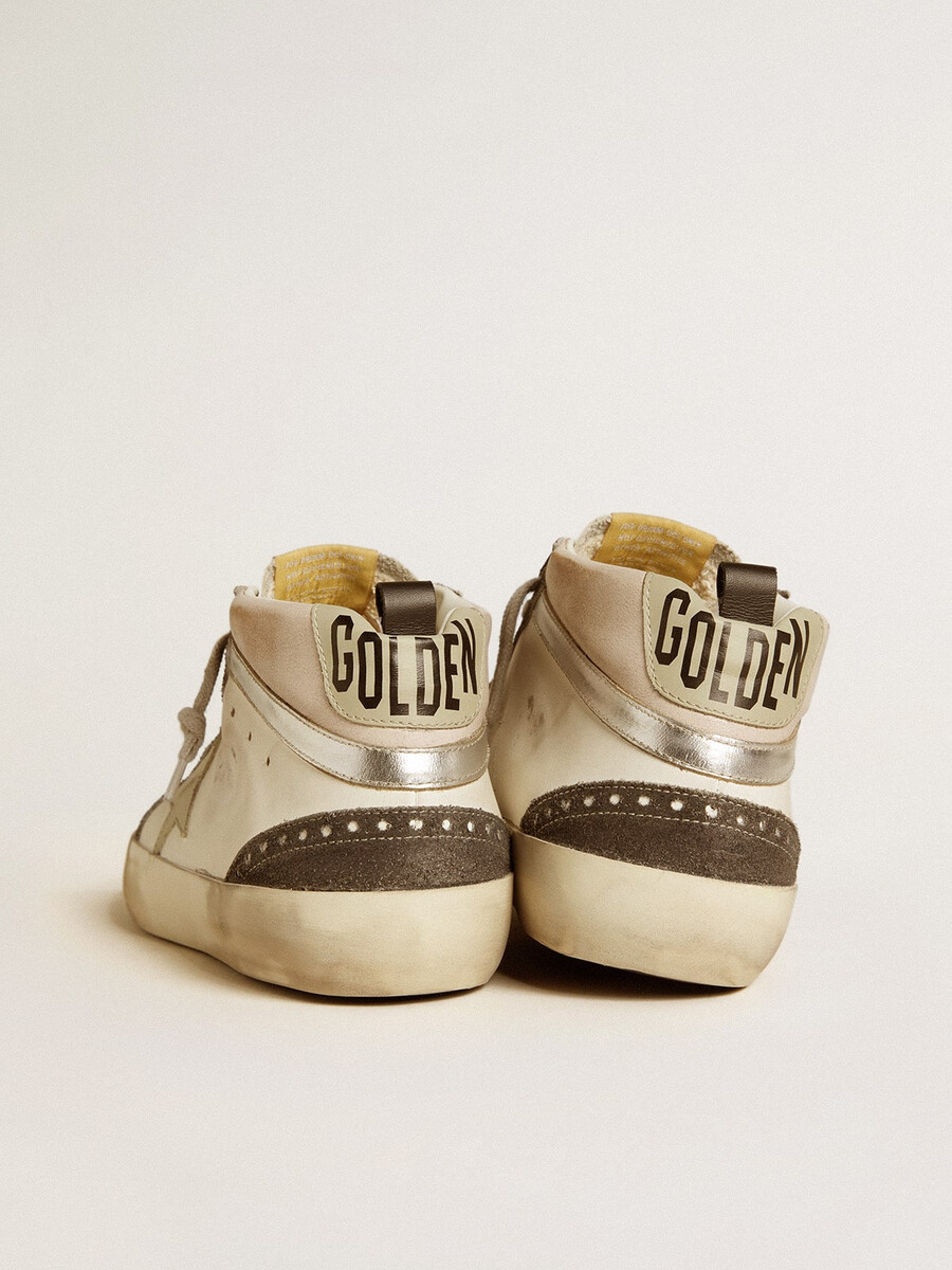 estrela mid com estrela em couro cinza e detalhe em couro prateado metálico
