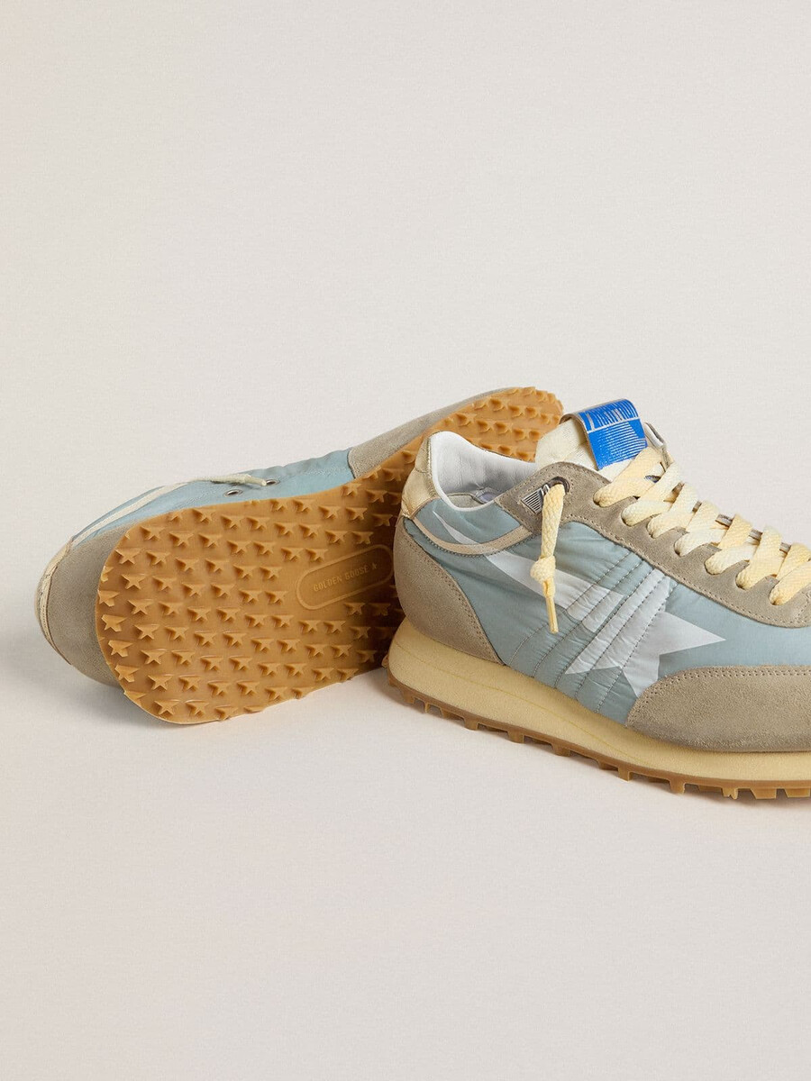 tênis marathon masculino com cabedal em nylon azul claro e estrela azul pastel
