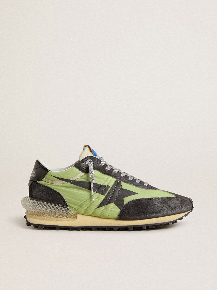 tênis marathon masculino com cabedal em nylon verde e estrela preta