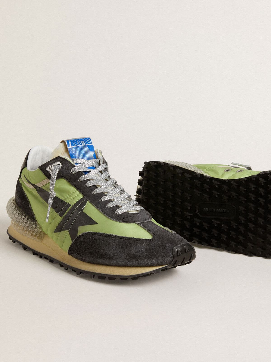tênis marathon masculino com cabedal em nylon verde e estrela preta