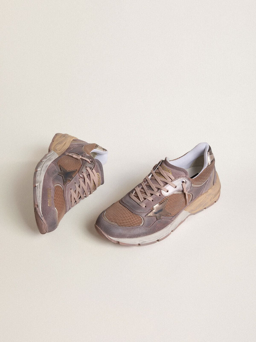 tênis masculino dad-star em camurça lilás e mesh com estrela em couro laminado e detalhe no calcanhar.
