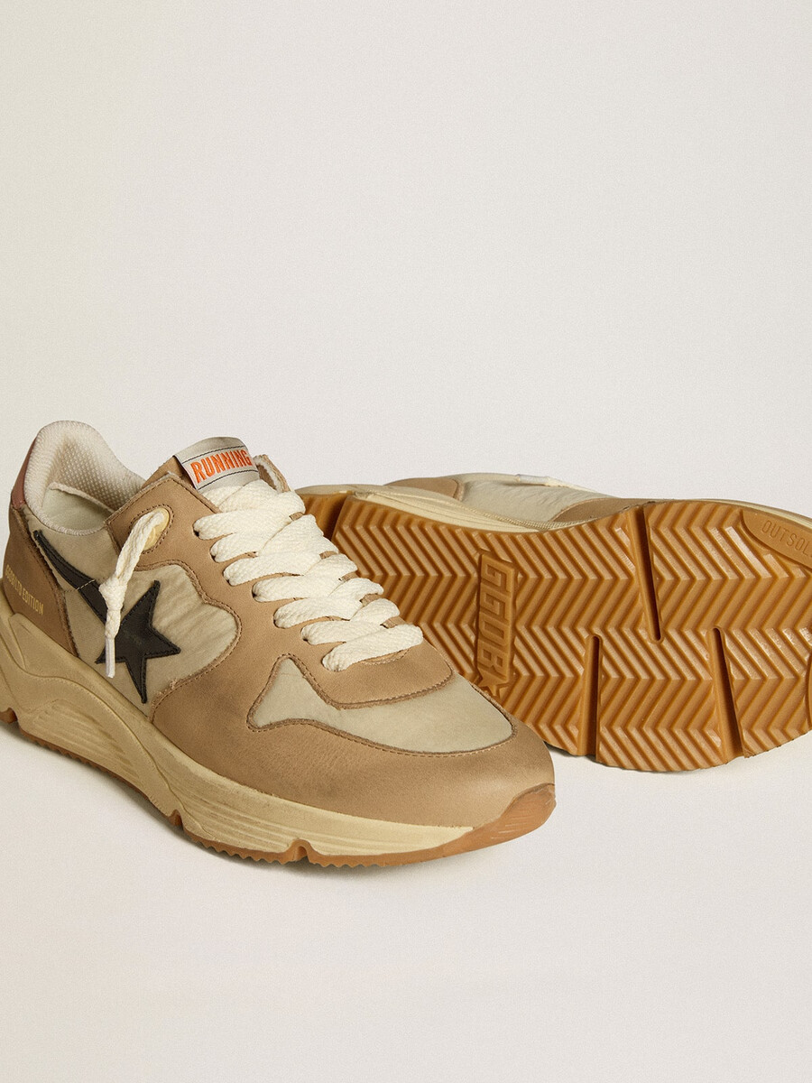 running sole ltd em nylon e nobuck com estrela de couro e detalhe no calcanhar.