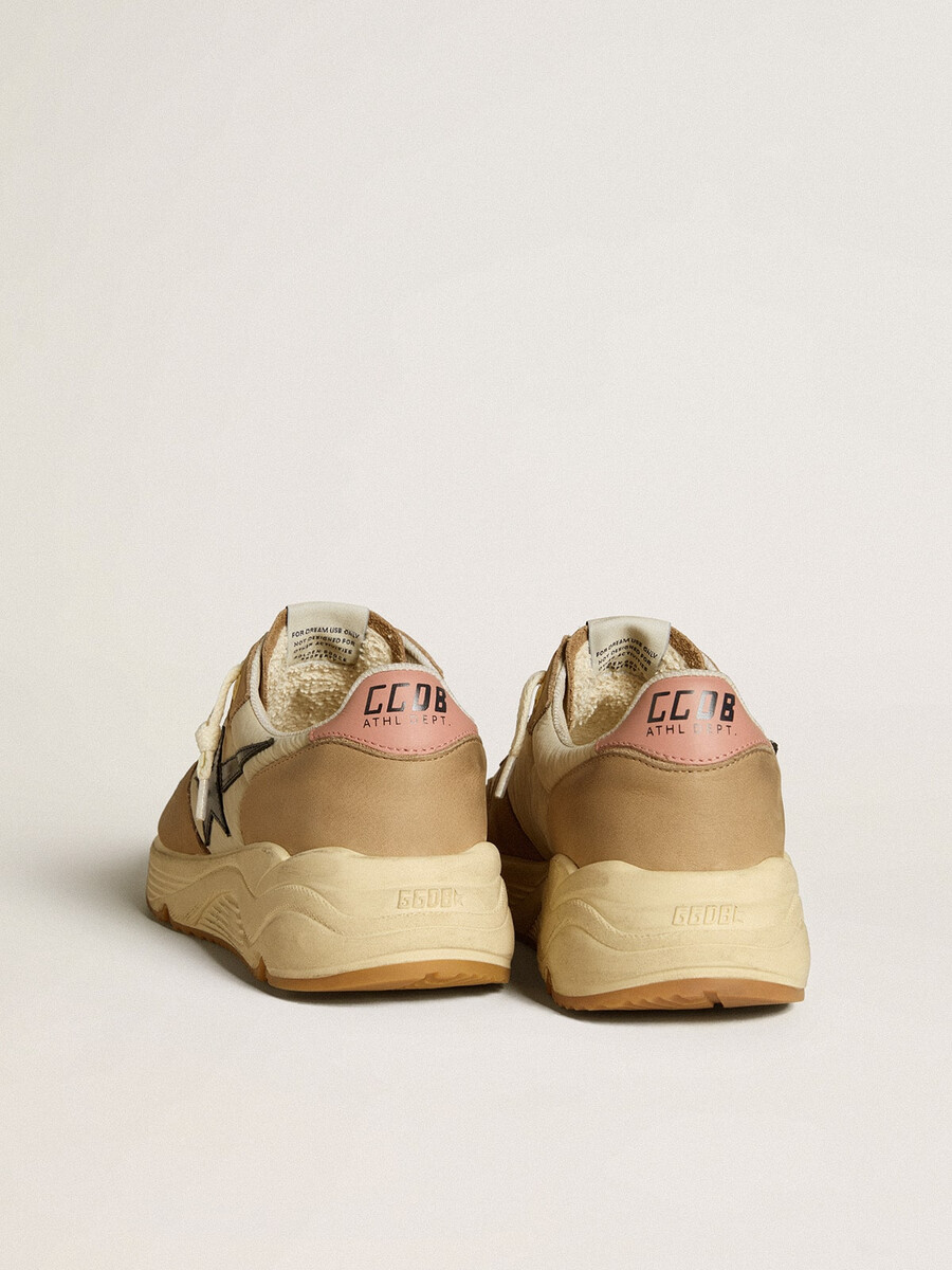 running sole ltd em nylon e nobuck com estrela de couro e detalhe no calcanhar.