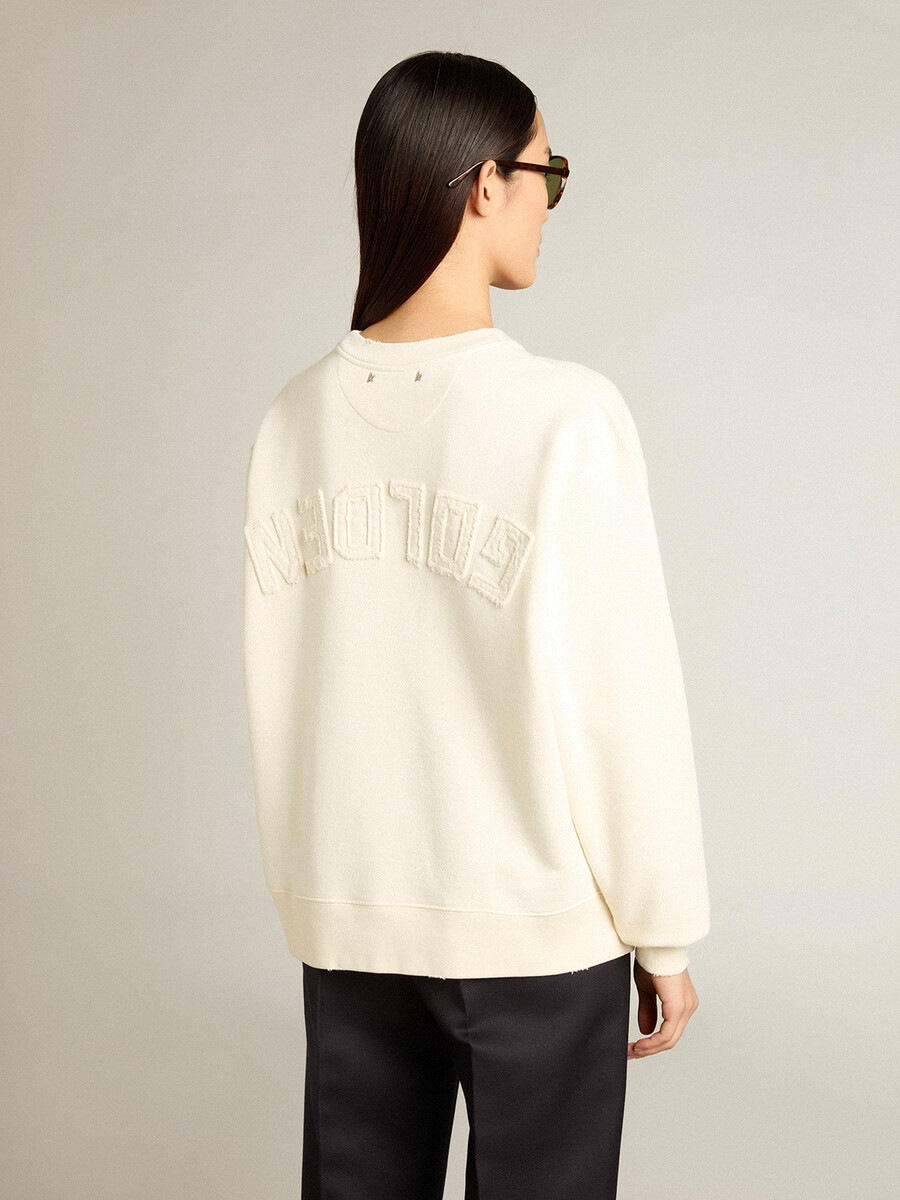 moletom branco envelhecido com logo invertido nas costas - coleção jersey capsule
