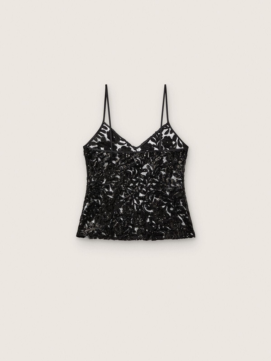 blusa feminina em tule preto com estampa floral em lantejoulas pretas.